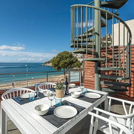 Апартаменты Atico Primera Linea Playa Canyelles